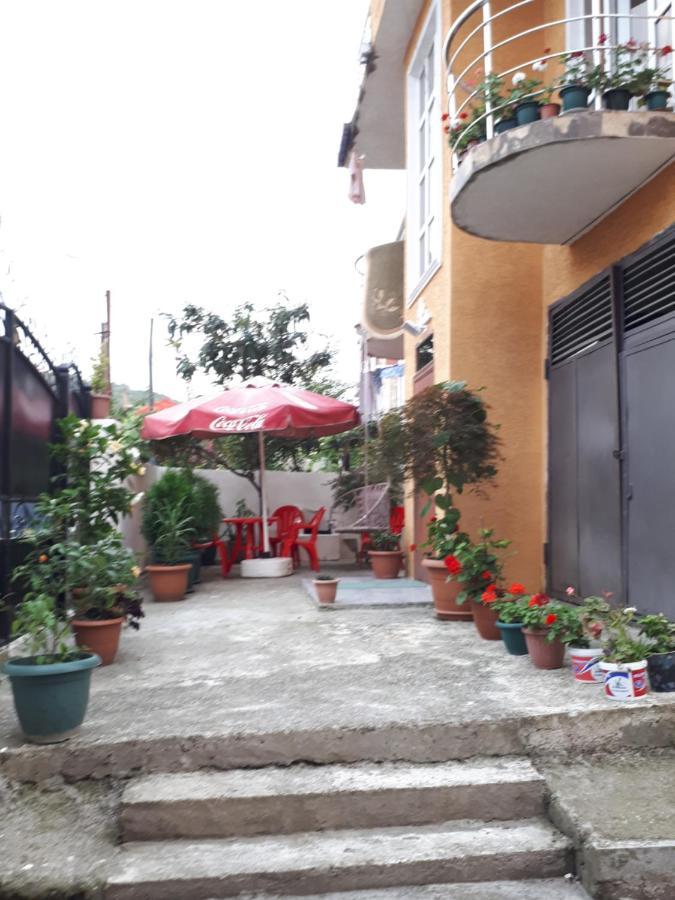 Home Batumi Exterior foto